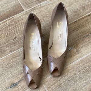 Bruno Magli tan peep toe heels